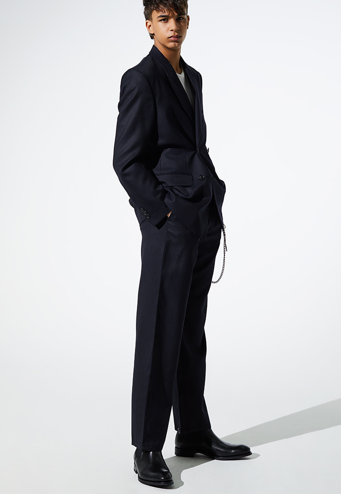 Crudo D-ring Wide Trousers_ Navy Thin Stripe