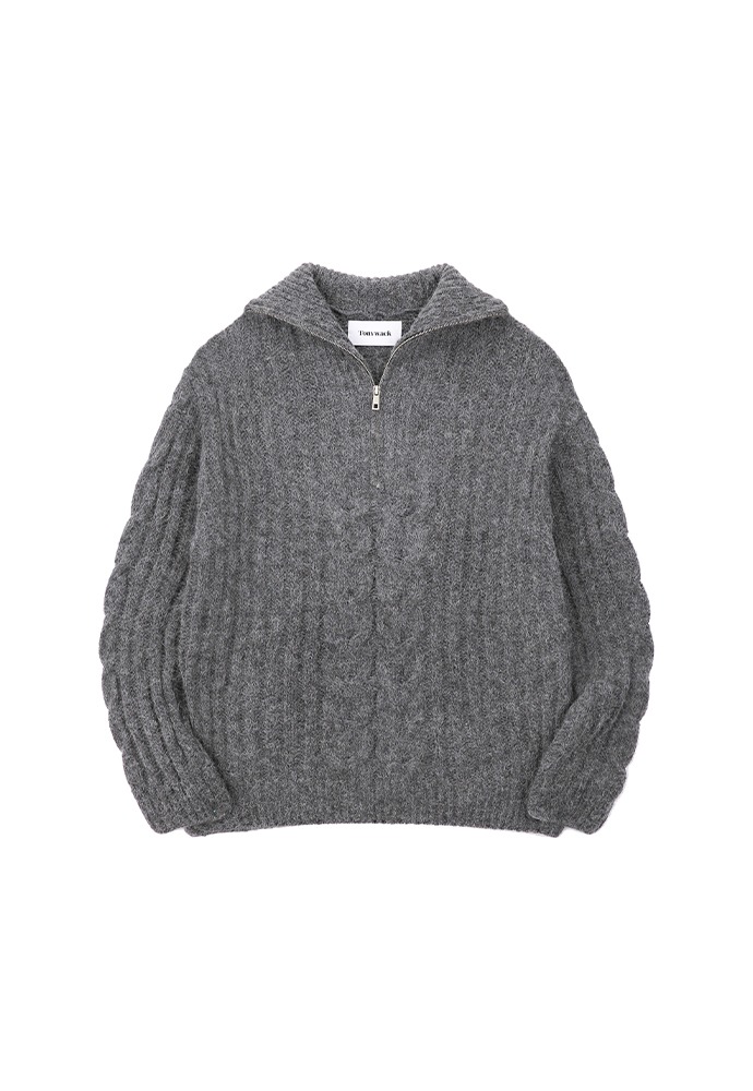 Half Zip-up Cable knitted Sweater_ Grey